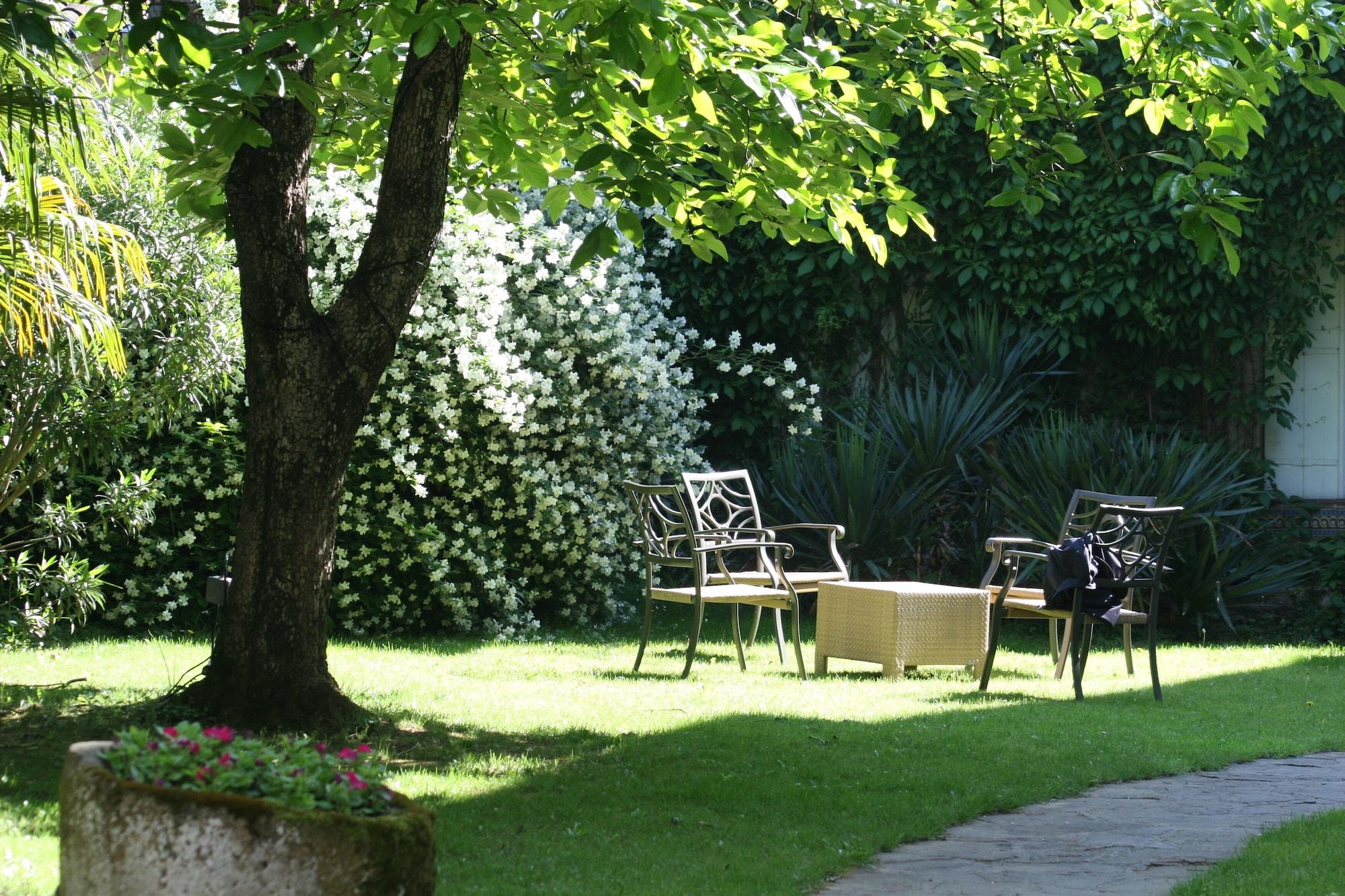 Hostellerie Du Grand Saint Antoine Albi Luaran gambar